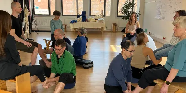 Training situation at the Dr. Ida Rolf Institute® Europe